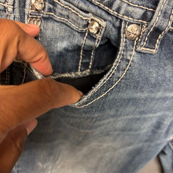 Miss Me Studded Embellished Jeans Distress Signature Bootcut Stretchy Low Rise - Picture 13 of 16